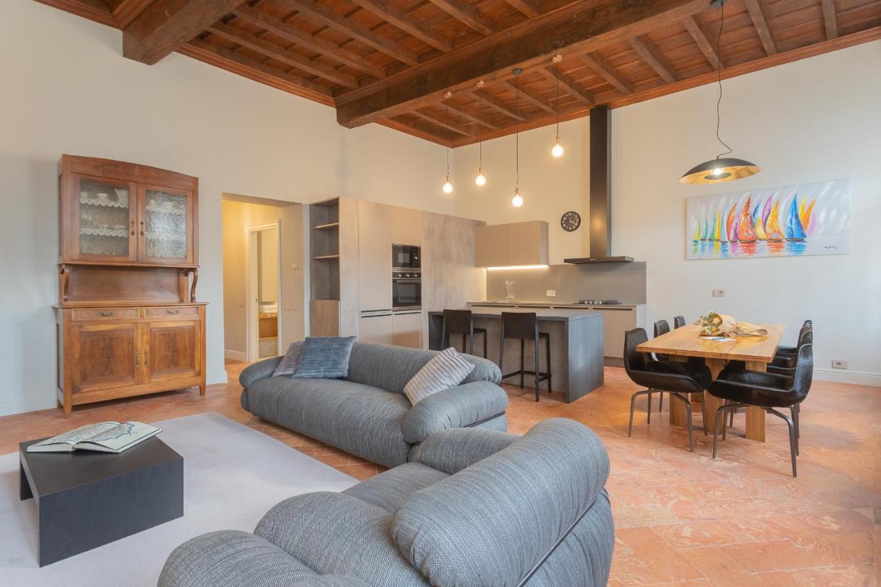 Design By Rent Appartement